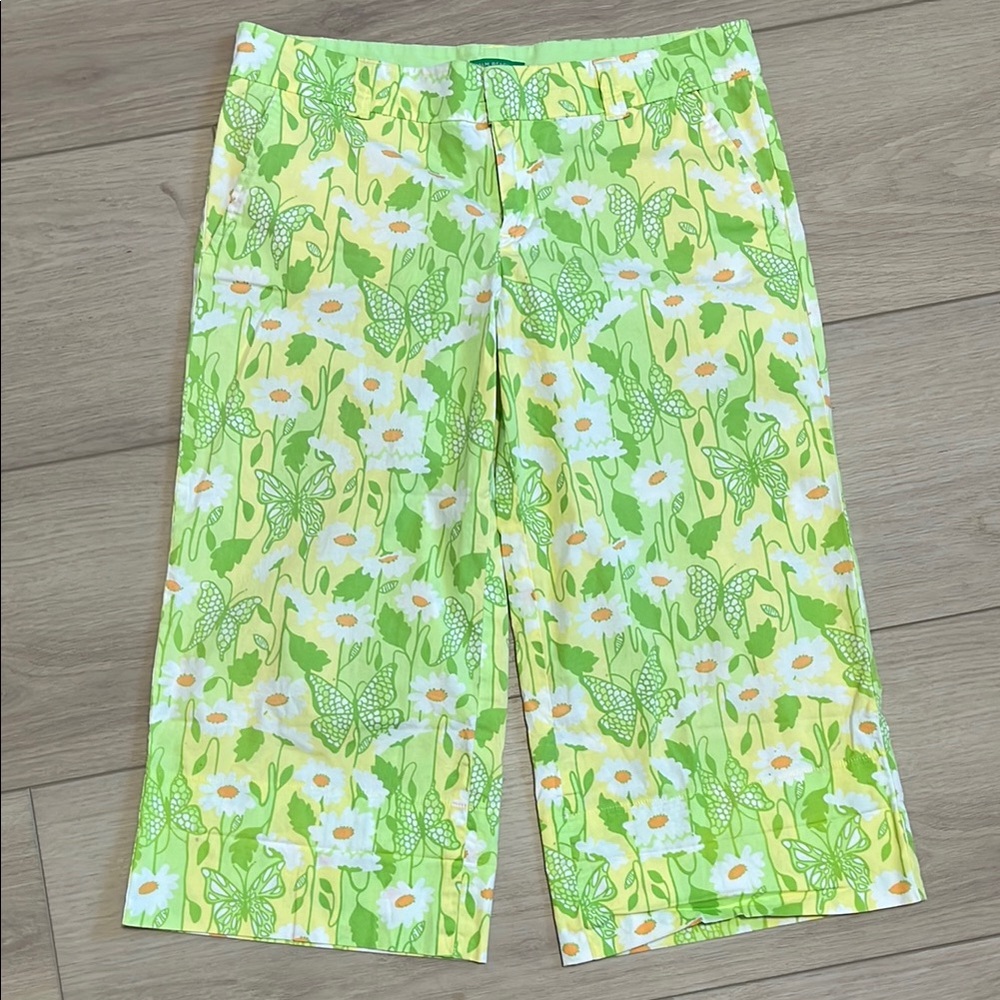 Lilly Pulitzer Daisy & Butterfly Print Yellow & Green Capri pants shorts Size 4